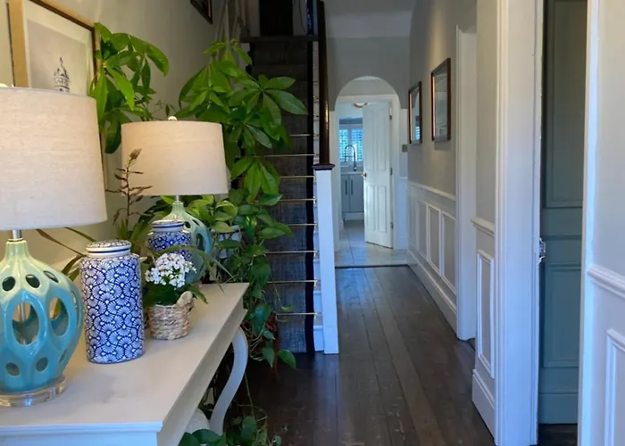 Bed & Breakfast Avoca House Dublino