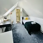 Avoca House Nocleg ze śniadaniem 3*