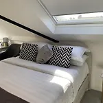 Bed & Breakfast Avoca House Dublin