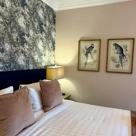 Bed & Breakfast Avoca House 3*