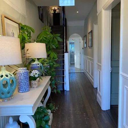 Avoca House 3* Дублин