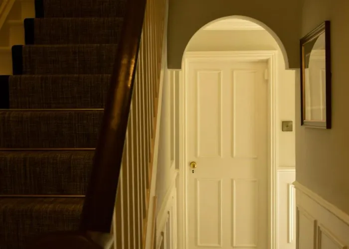 Bed & Breakfast Avoca House Dublin