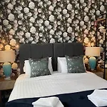 Bed & Breakfast Avoca House 3*