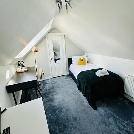 Bed and Breakfast Avoca House