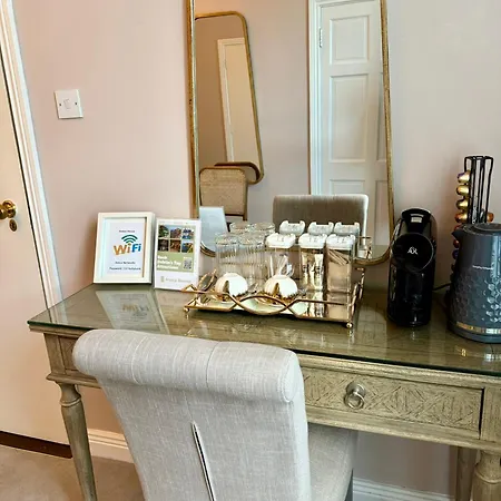 Avoca House Bed & Breakfast
