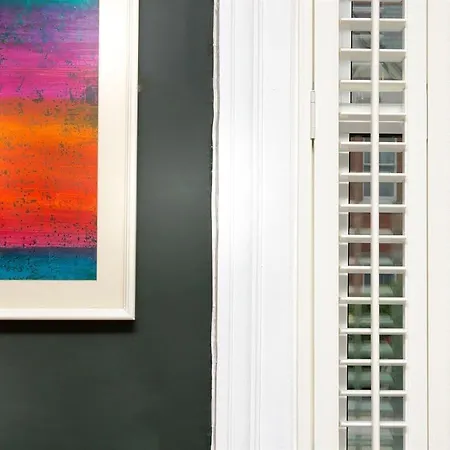 Avoca House לינה וארוחת בוקר